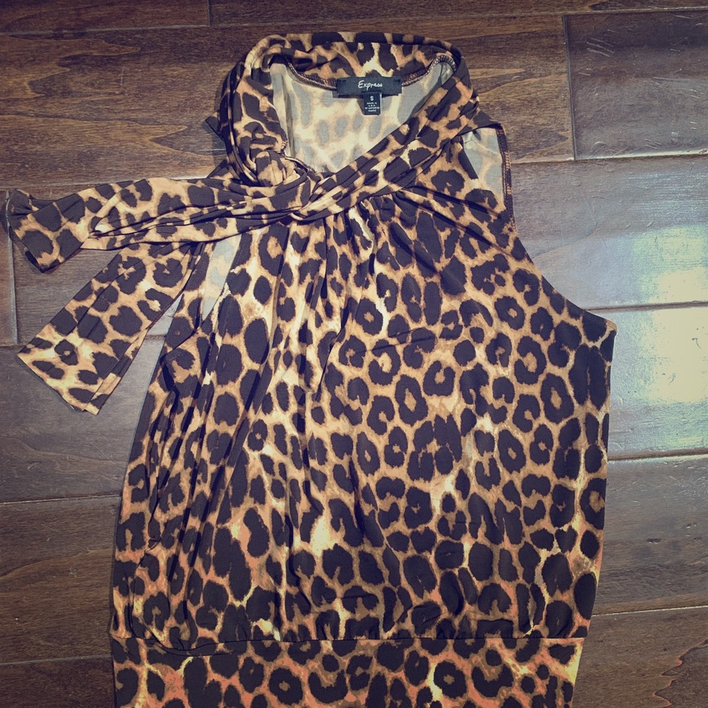 Leopard print tie top